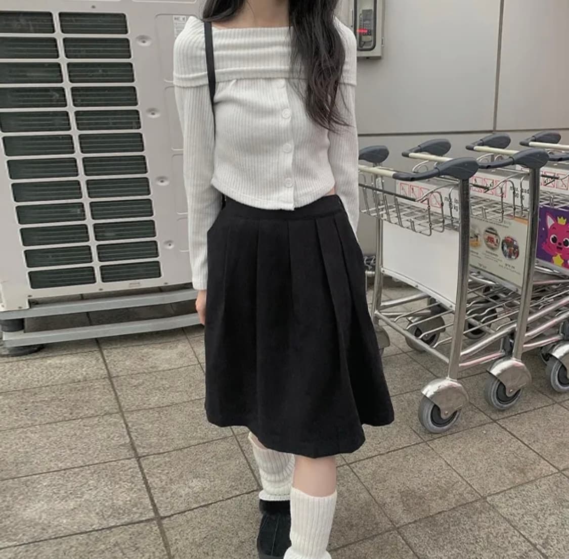 애니원모어 와샤 플리츠 미디 스커트 상품이미지1