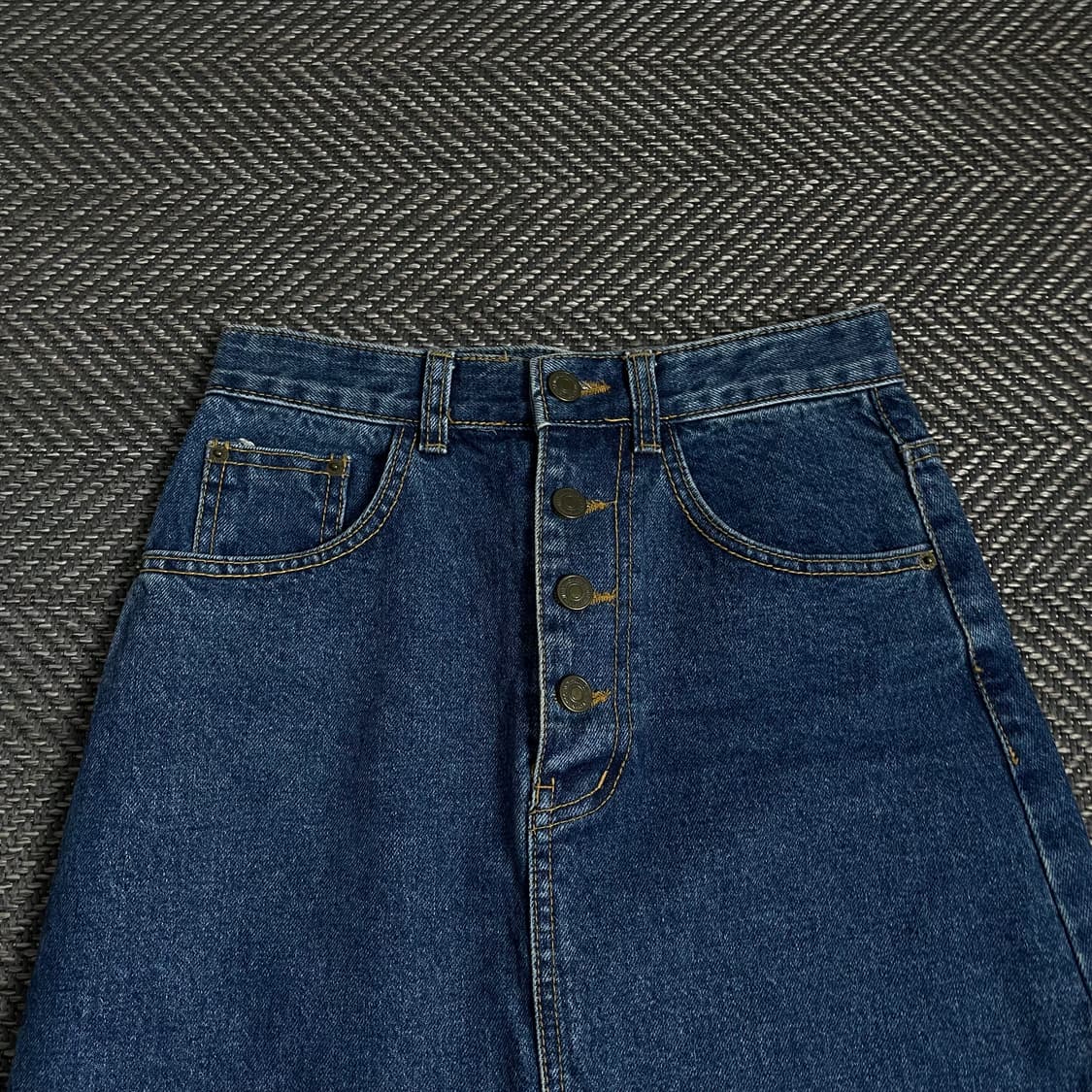 빈티지 버튼 디테일 워싱 데님 절개 미디 스커트o 4850 상품이미지3