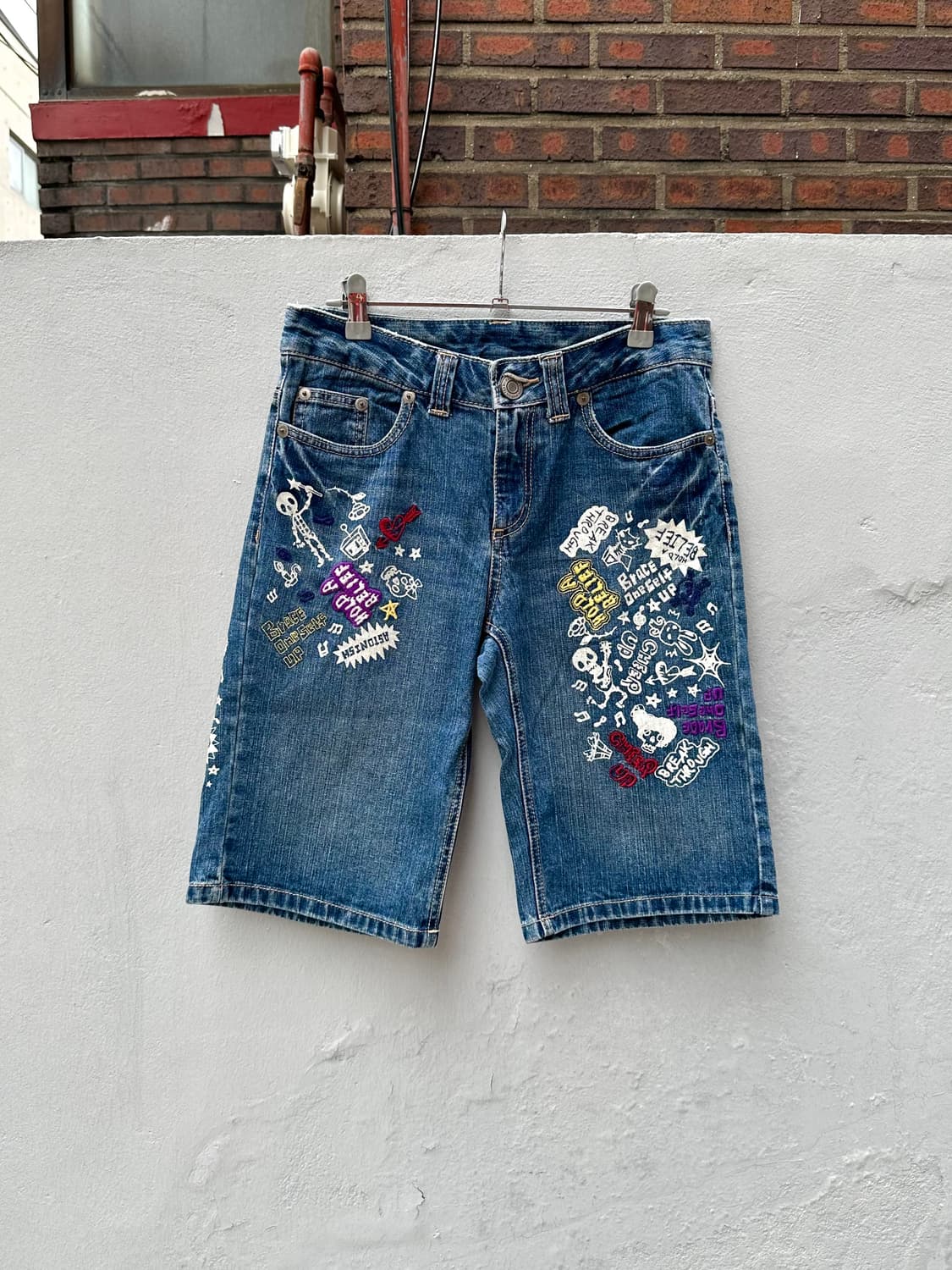 일본빈티지 자수 프린팅 데님 쇼츠 청반바지 상품이미지1