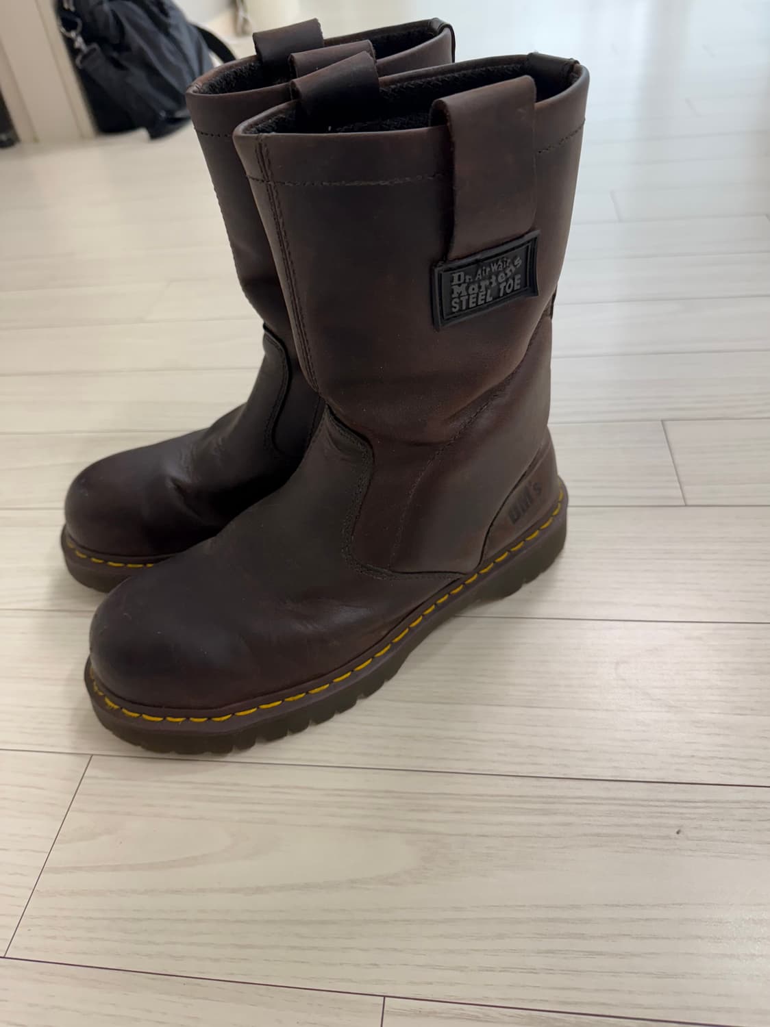 닥터마틴 스틸토 엔지니어부츠 260 상품이미지2