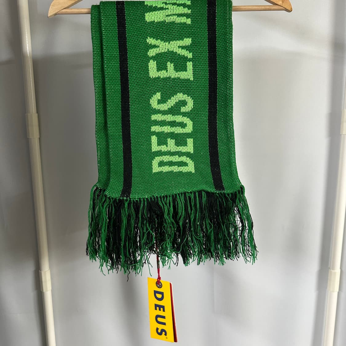 데우스 엑스 마키나 나이토 머플러 그린 상품이미지1