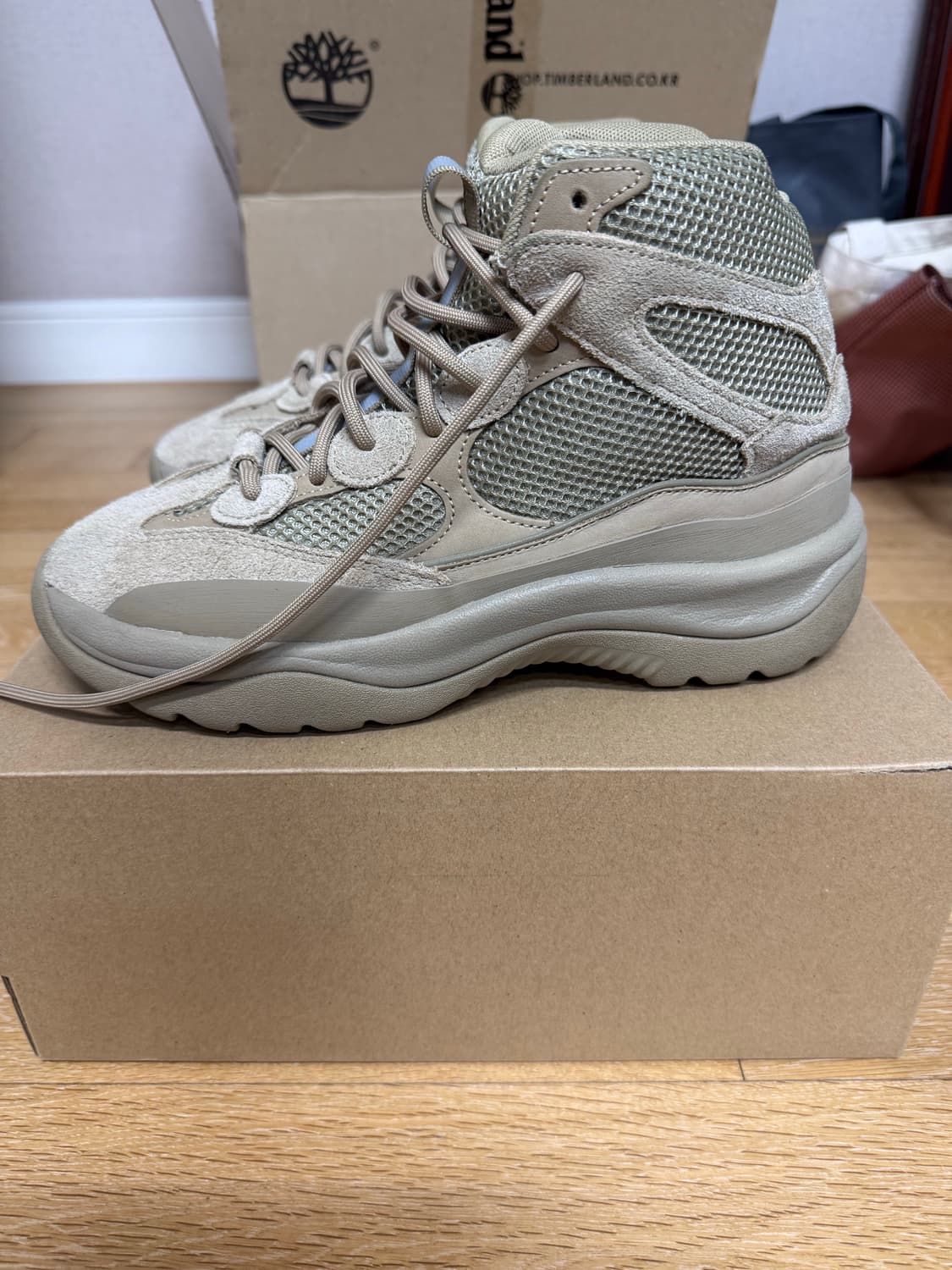 Yeezy adidas 이지 데저트 부츠 락 270 상품이미지2