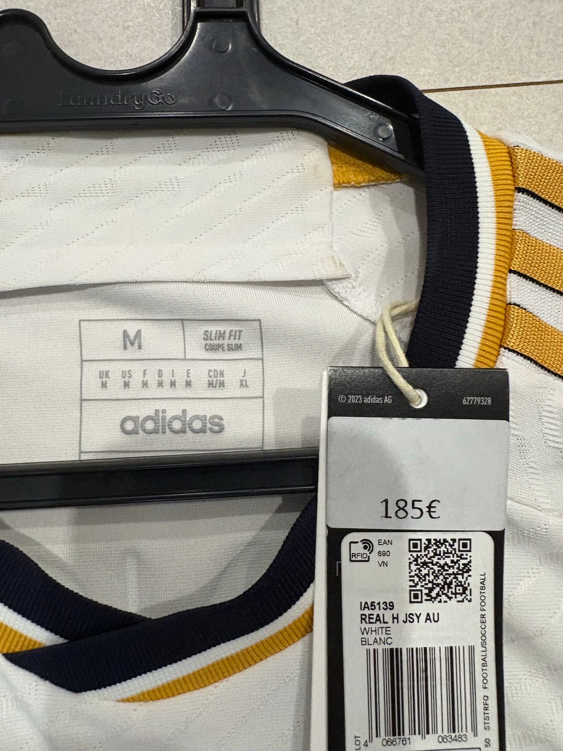 23/24시즌 아디가스 레알 마드리드 유니폼 벨링엄 마킹 상품이미지3