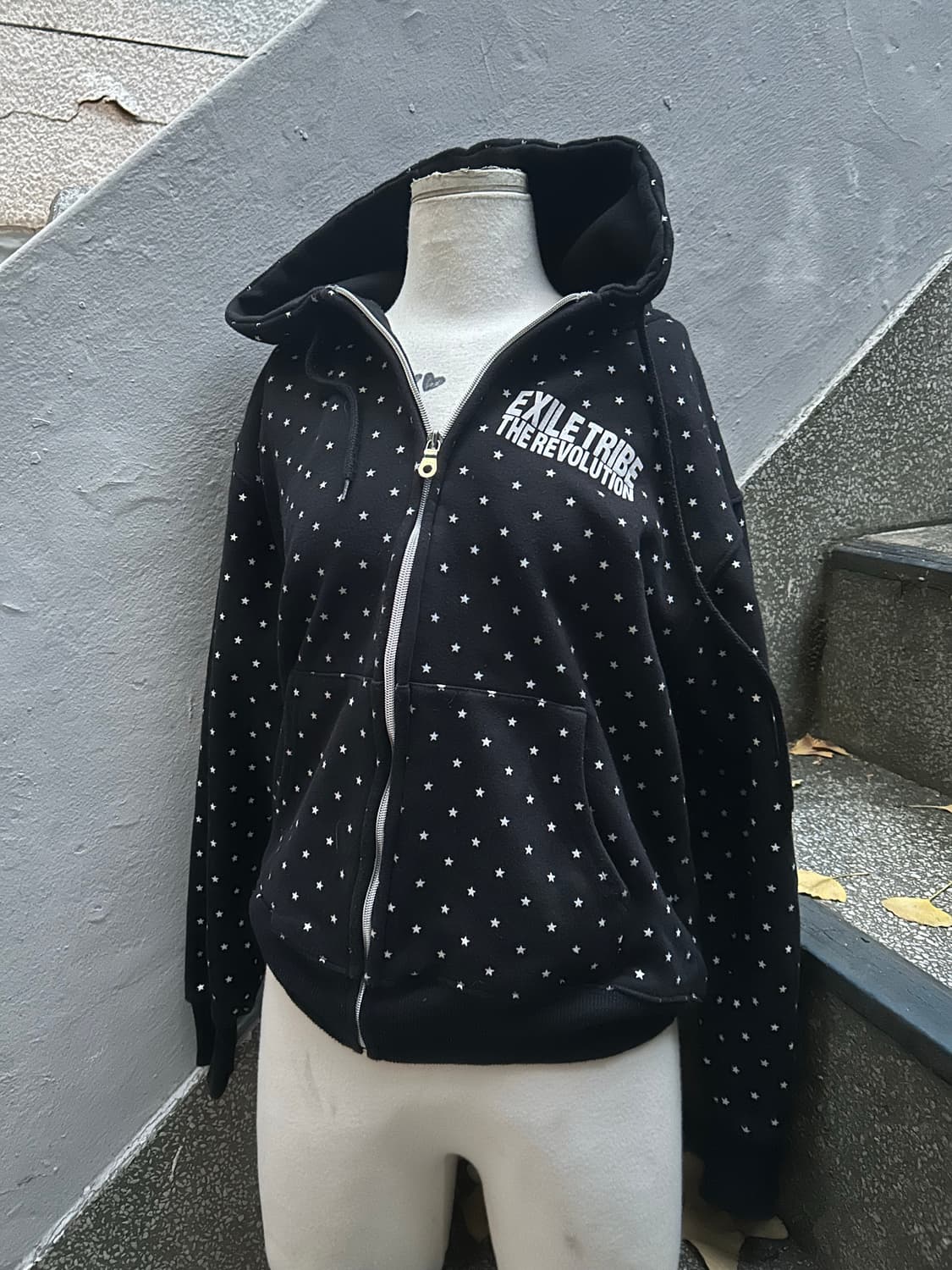 2000s JPN 키치 스타 프린팅 블랙 후드집업 상품이미지4