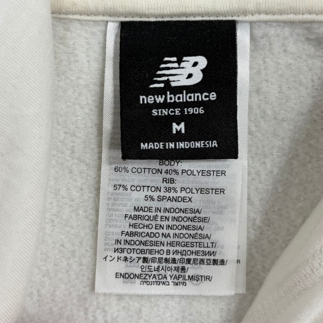 뉴발란스 베이직 로고 후드티 v3503 상품이미지5