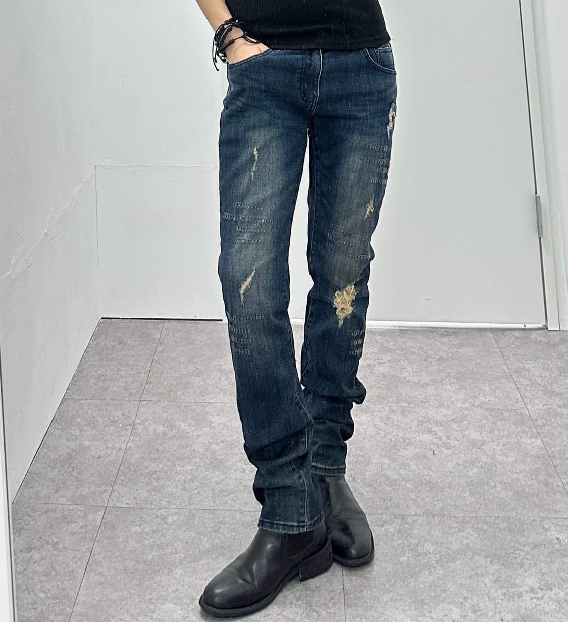 Vintage distressed denim pants 상품이미지1