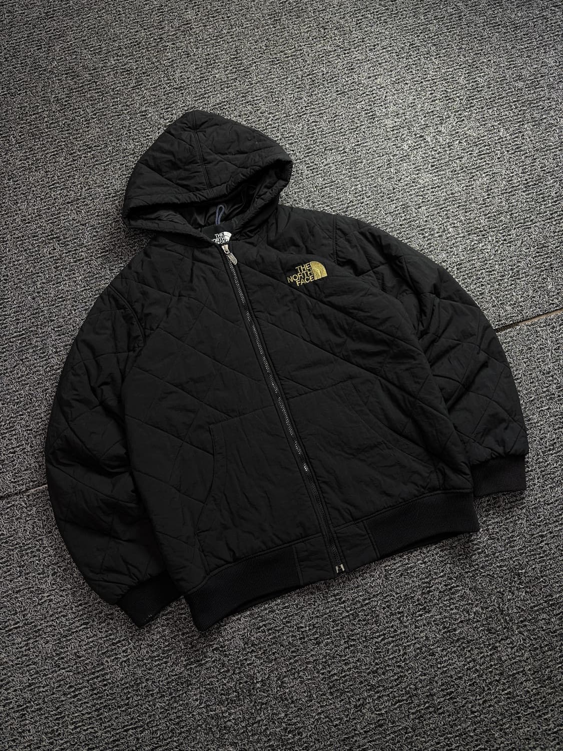 노스페이스 야킨 퀼팅 인슐레이션 후드 점퍼 자켓 블랙 1880 상품이미지1
