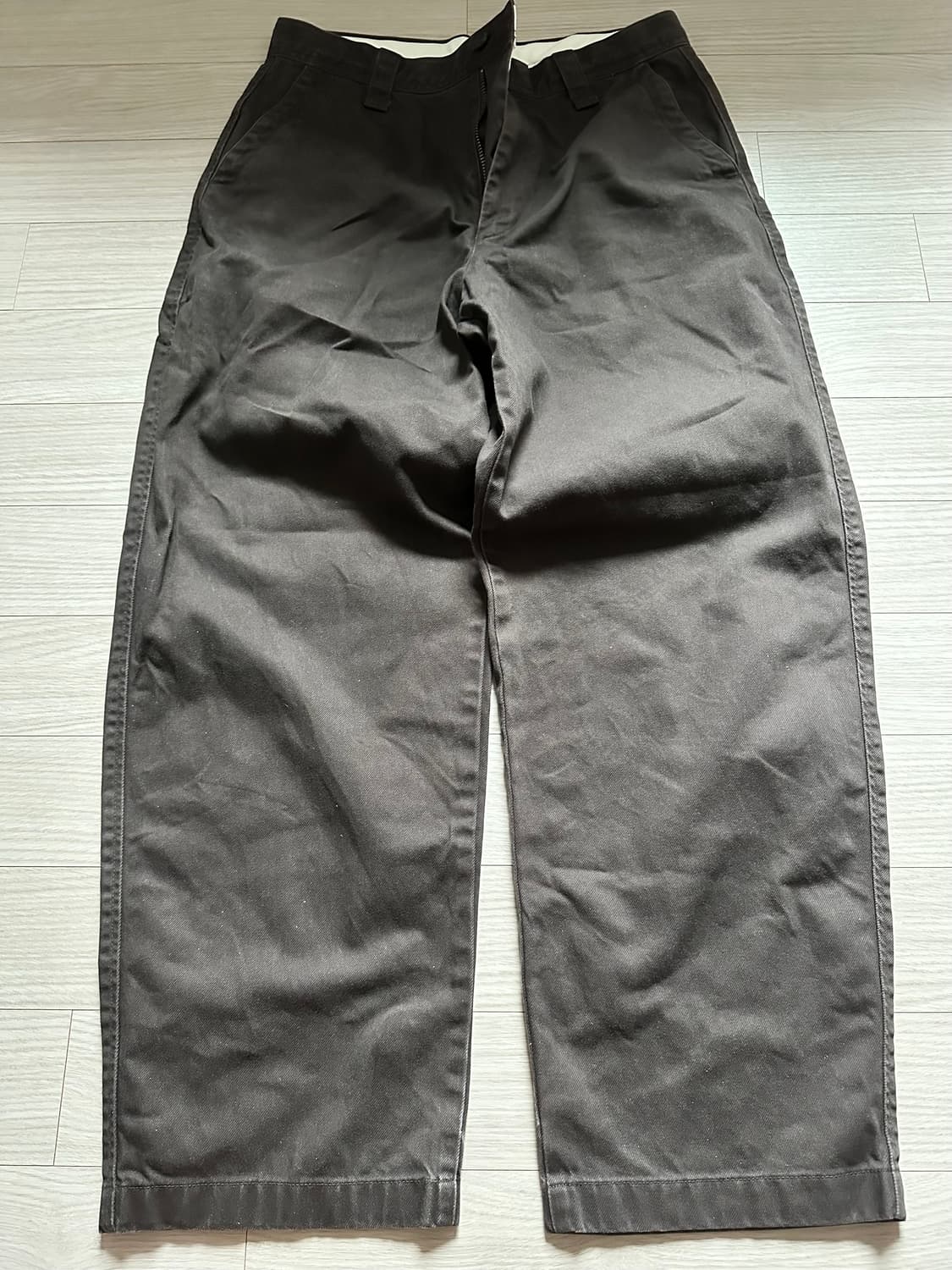 (79) 유니클로U 와이드핏치노 다크브라운 상품이미지1