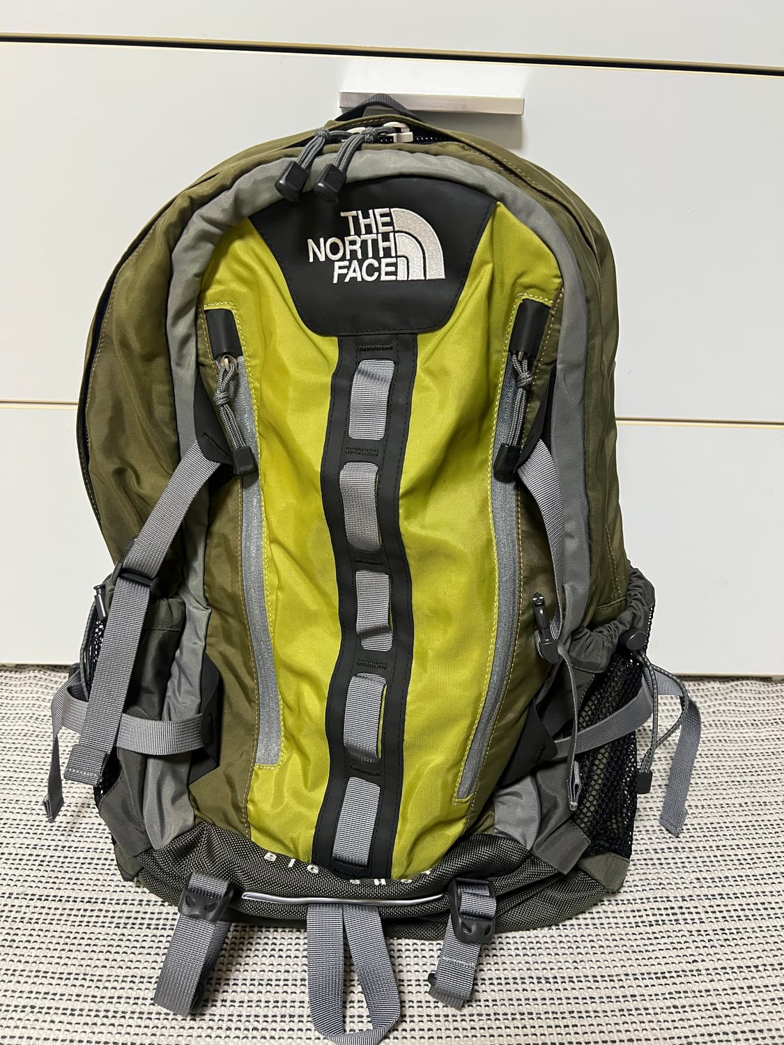 노스페이스 빅샷 카키 그린 백팩 상품이미지1