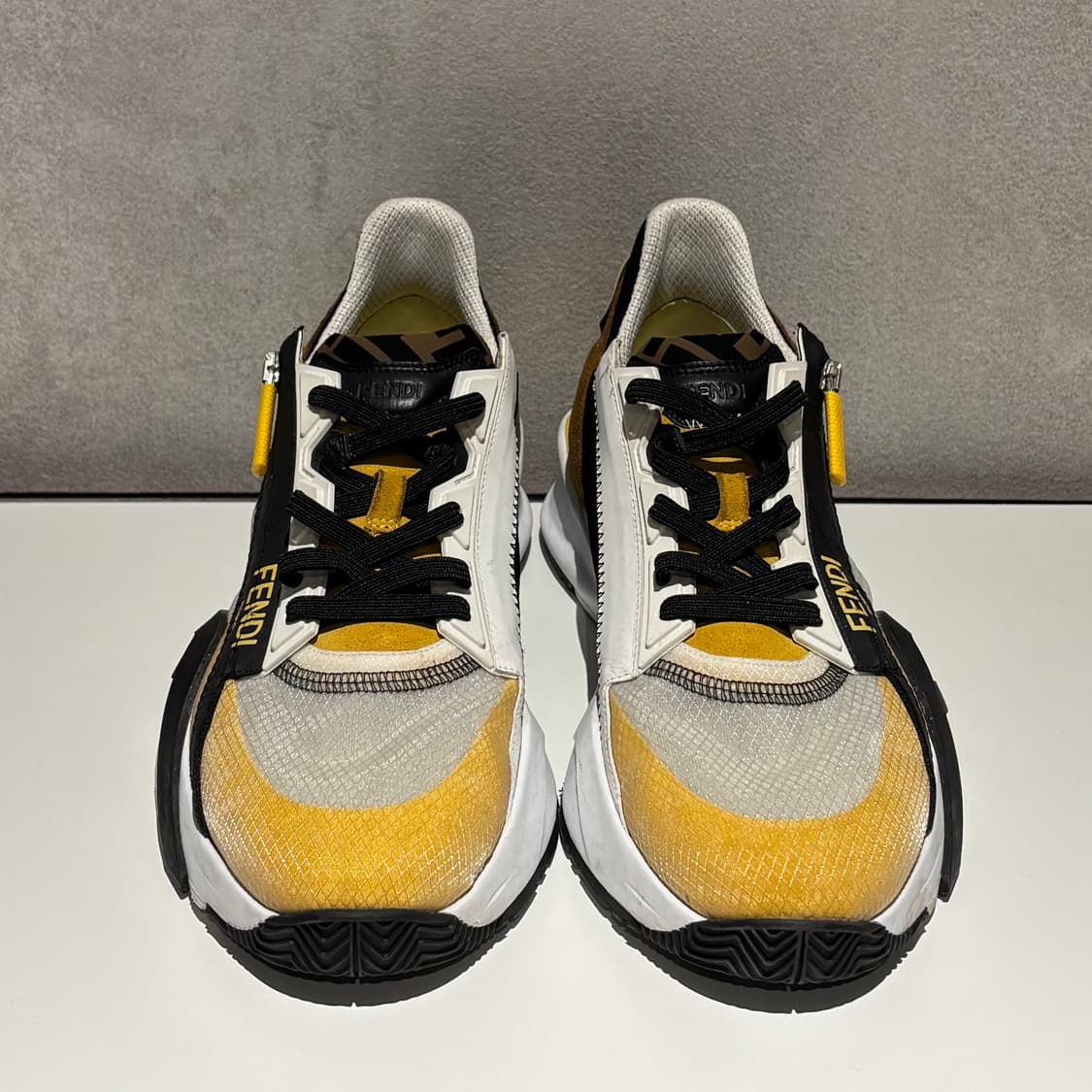 펜디 플로우 스니커즈 상품이미지2