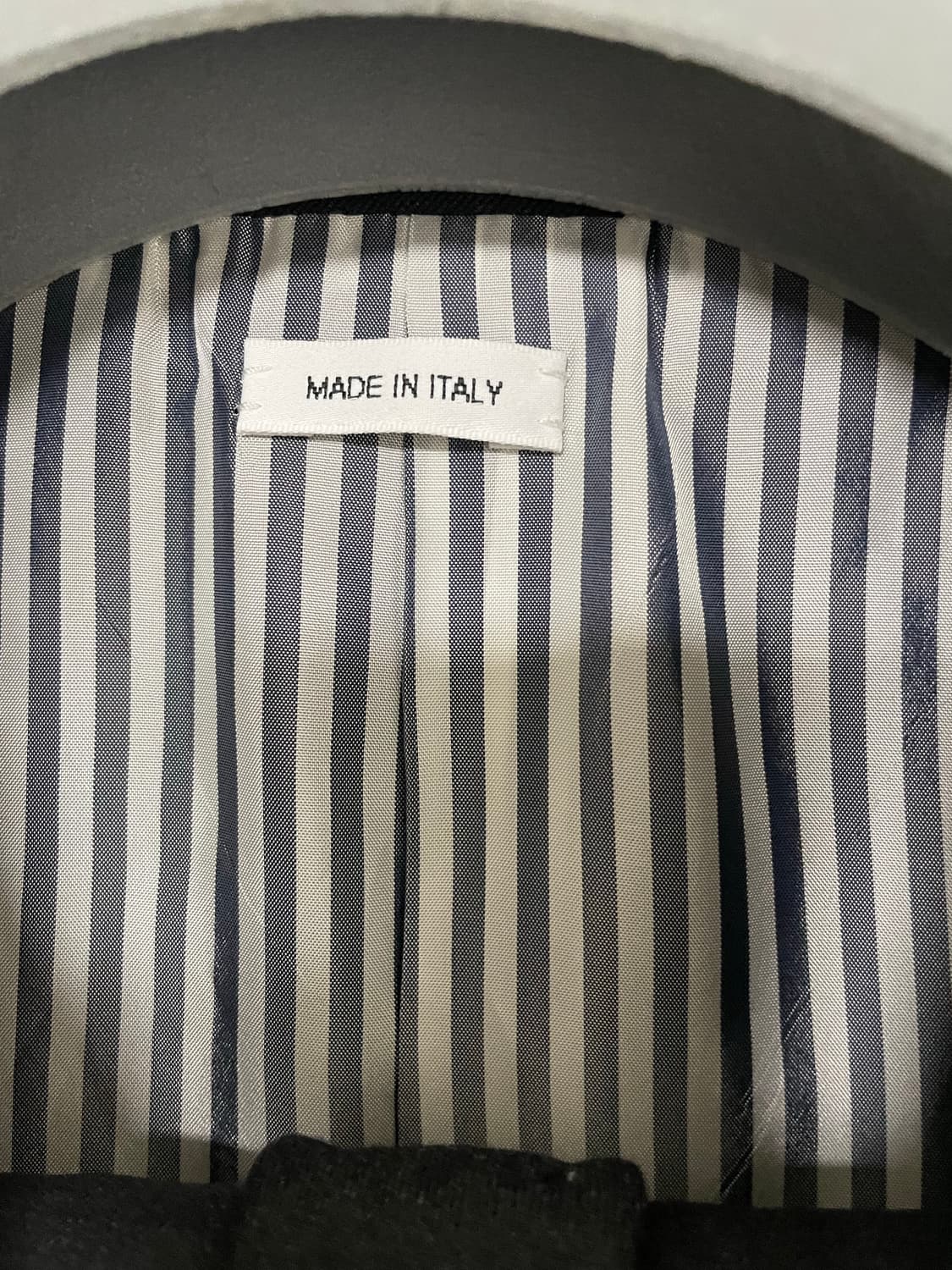 톰브라운 수트 차콜 상품이미지2