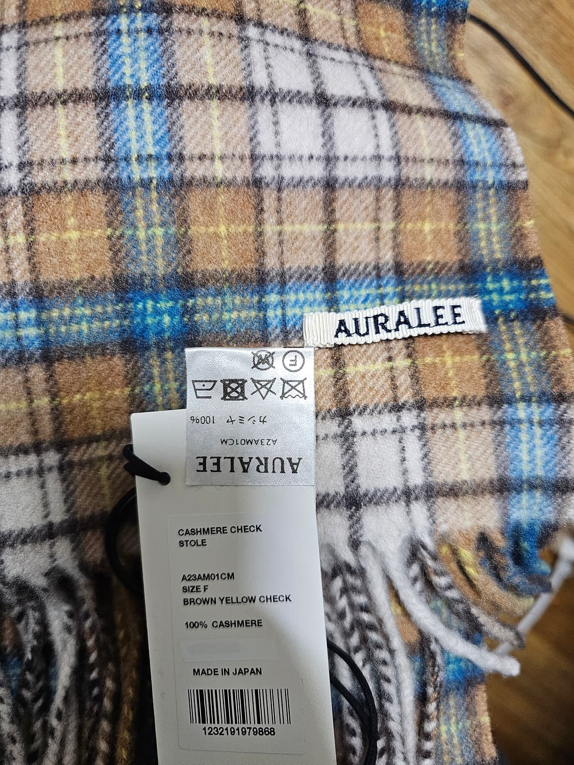 오라리 23fw 머플러 AURALEE 캐시미어 체크 스톨a23am01cm 상품이미지1