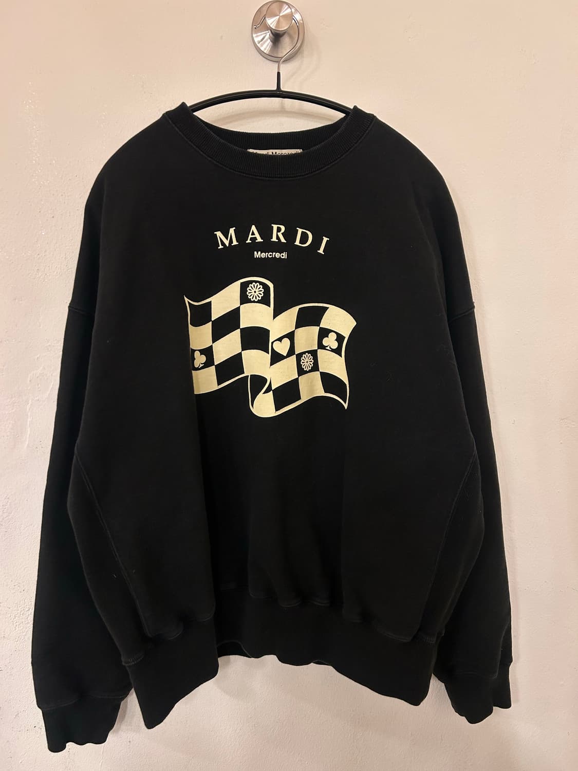 마르디 메크르디 맨투맨 블랙 (실측 100) 상품이미지1