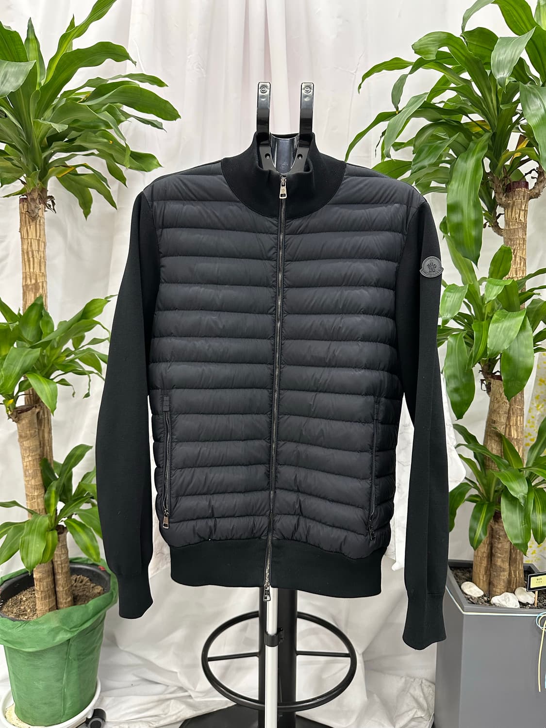 몽클레어 김현우 니트패딩 XL  상품이미지1