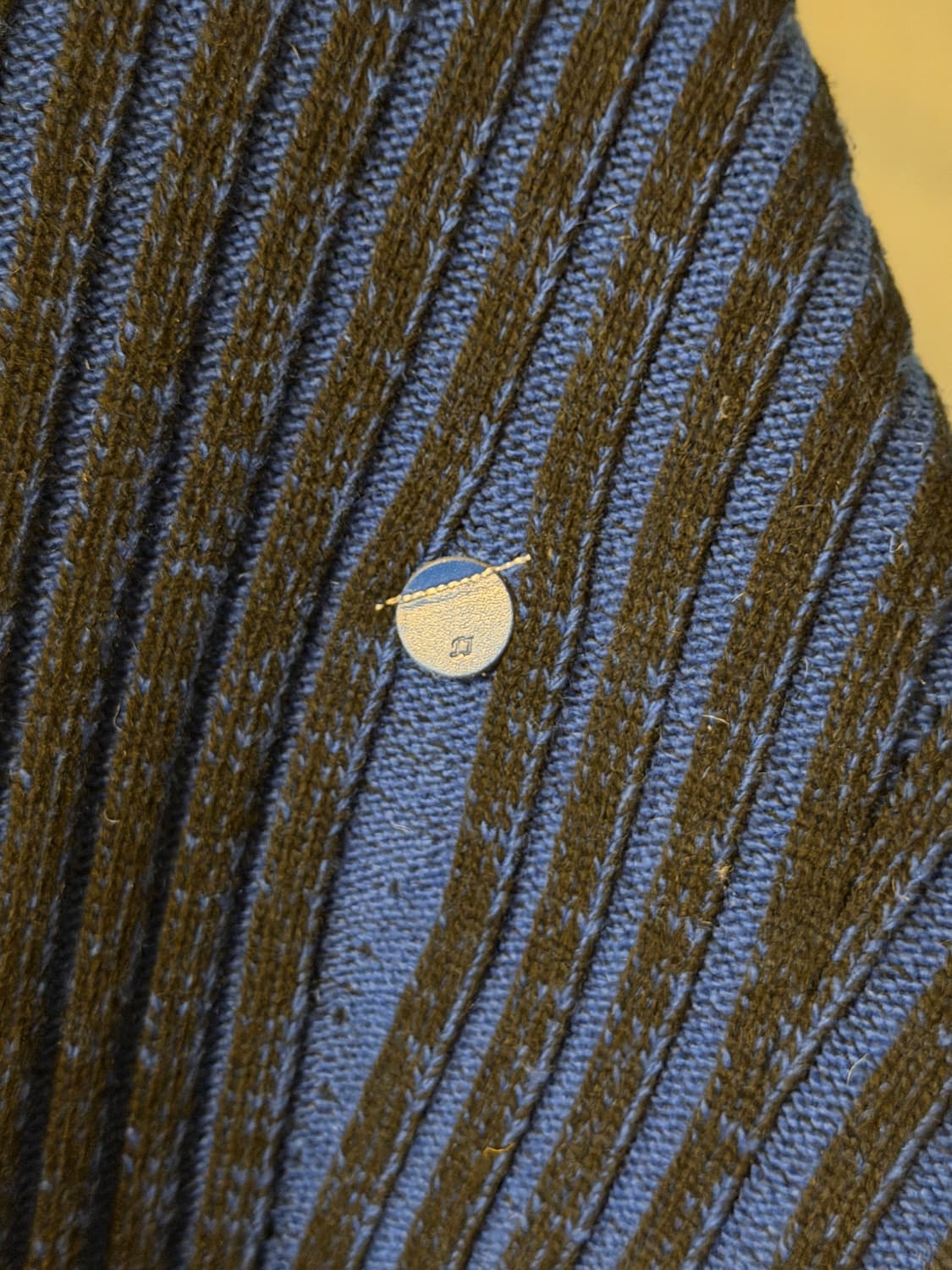 아더에러 플랭크 니트 블루 상품이미지5