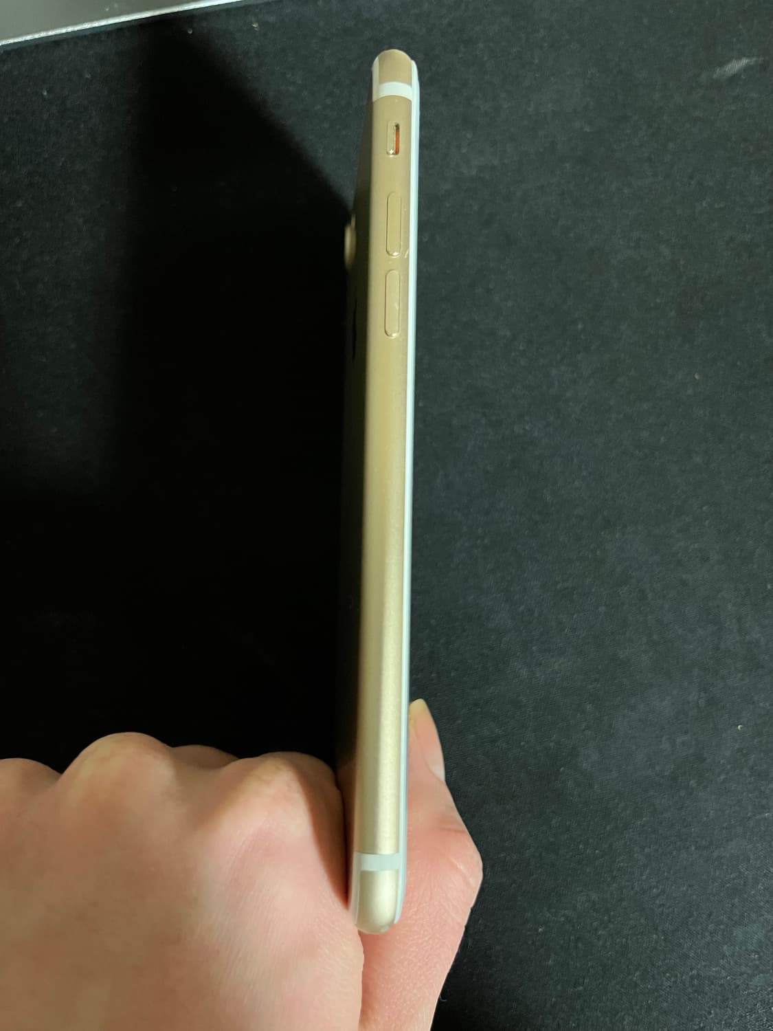 아이폰7 골드 32기가 상품이미지4