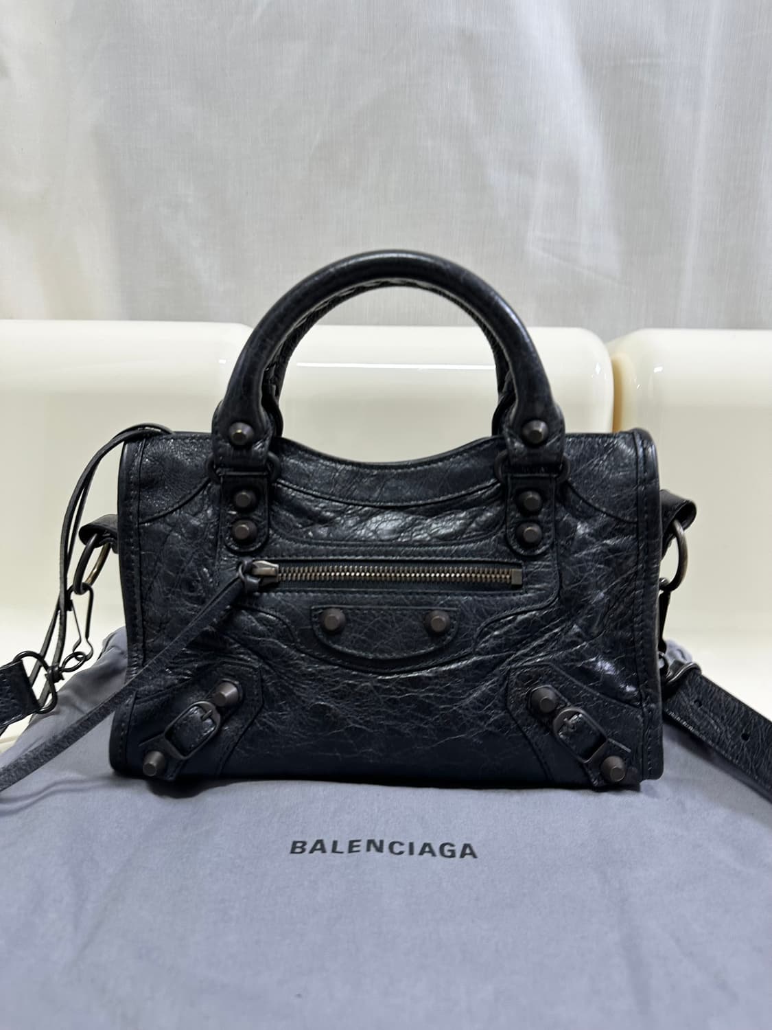 [SA 정품] 발렌시아가 르 시티 모터백 미니 블랙 상품이미지8