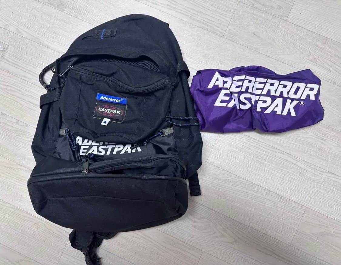 아더에러 이스트팩 콜라보 슬링백 상품이미지3