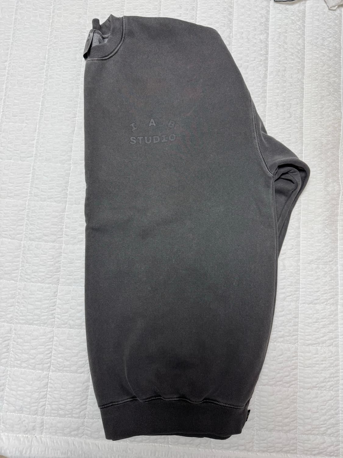 아이앱스튜디오 피그먼트 맨투맨XXL 상품이미지1