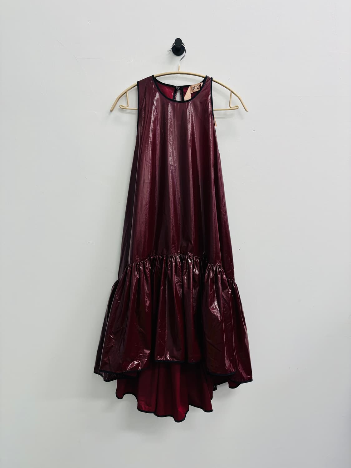 N21(넘버투애니원) 루즈핏 글로시 캉캉 원피스 상품이미지2