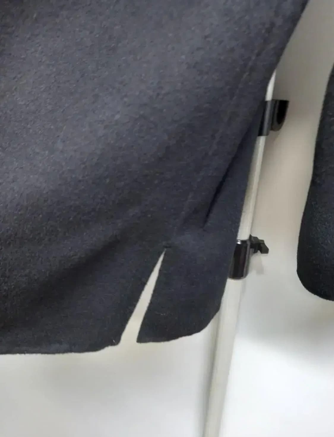 아니베에프 핸드메이드 블랙 하프코트 66.77 상품이미지7