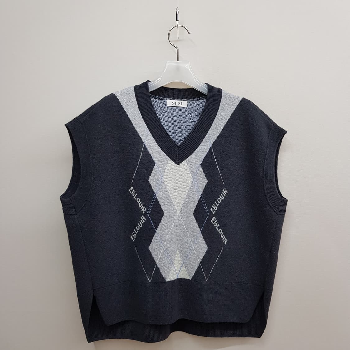 한섬 SJSJ 2022 아가일 니트 베스트 F사이즈 상품이미지2