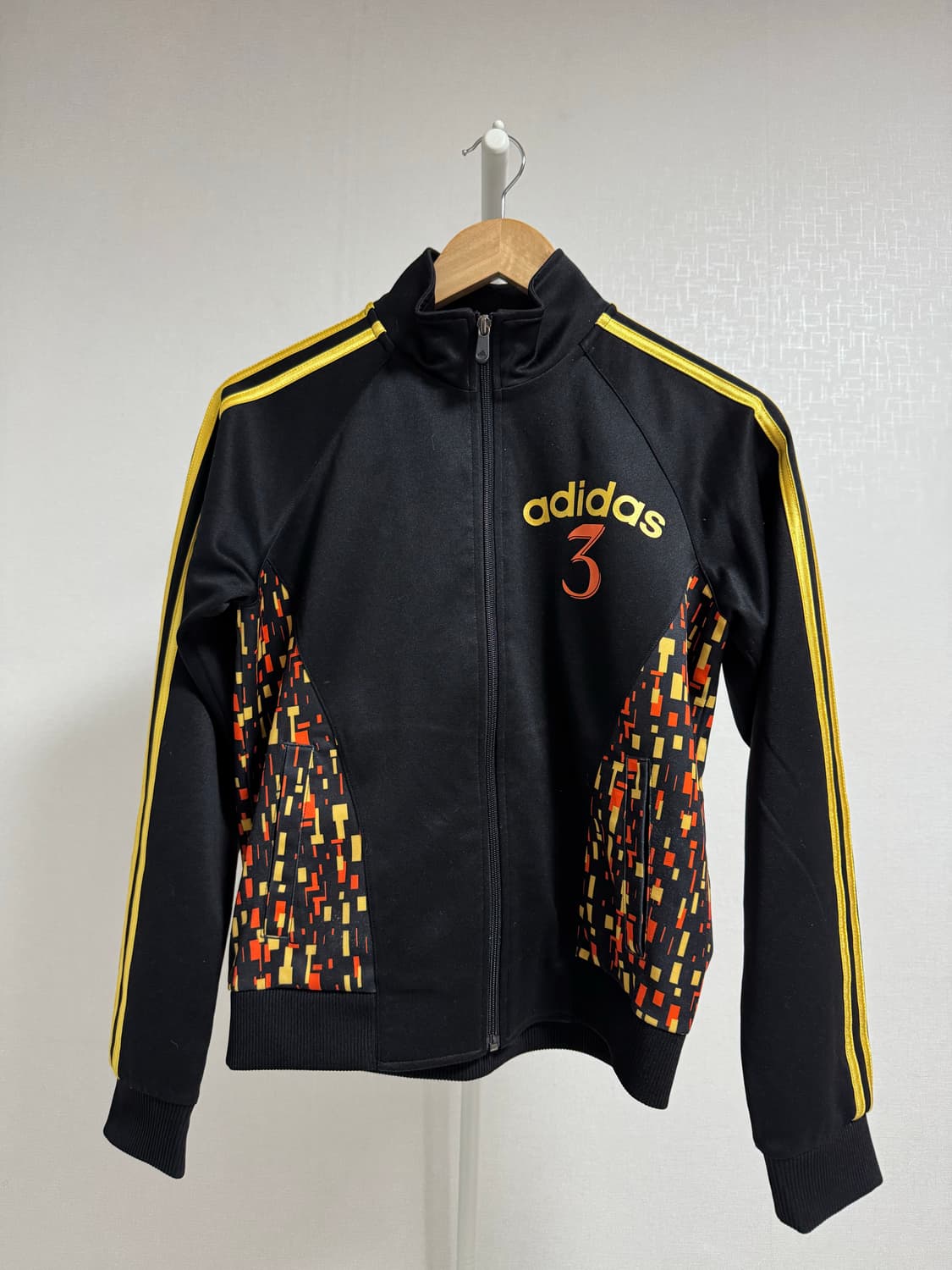 아디다스 블랙 트랙탑 점퍼 95 상품이미지1