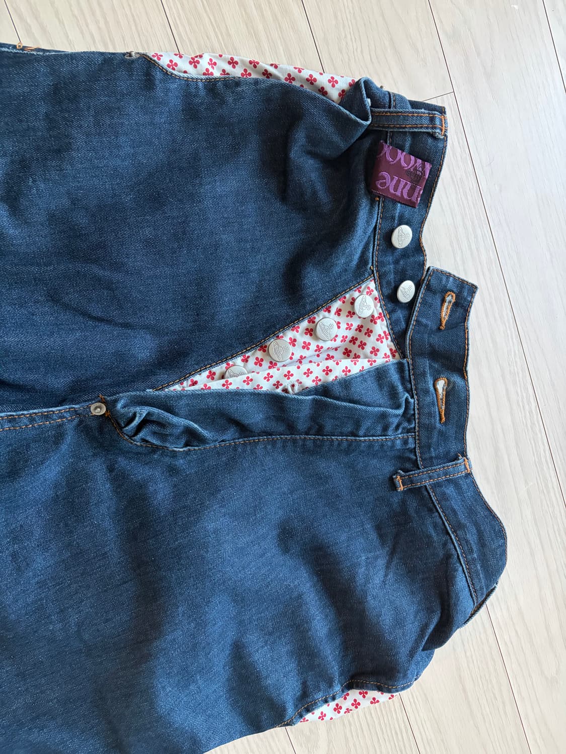 (46)비비안웨스트우드 비대칭 데님 팬츠 상품이미지2