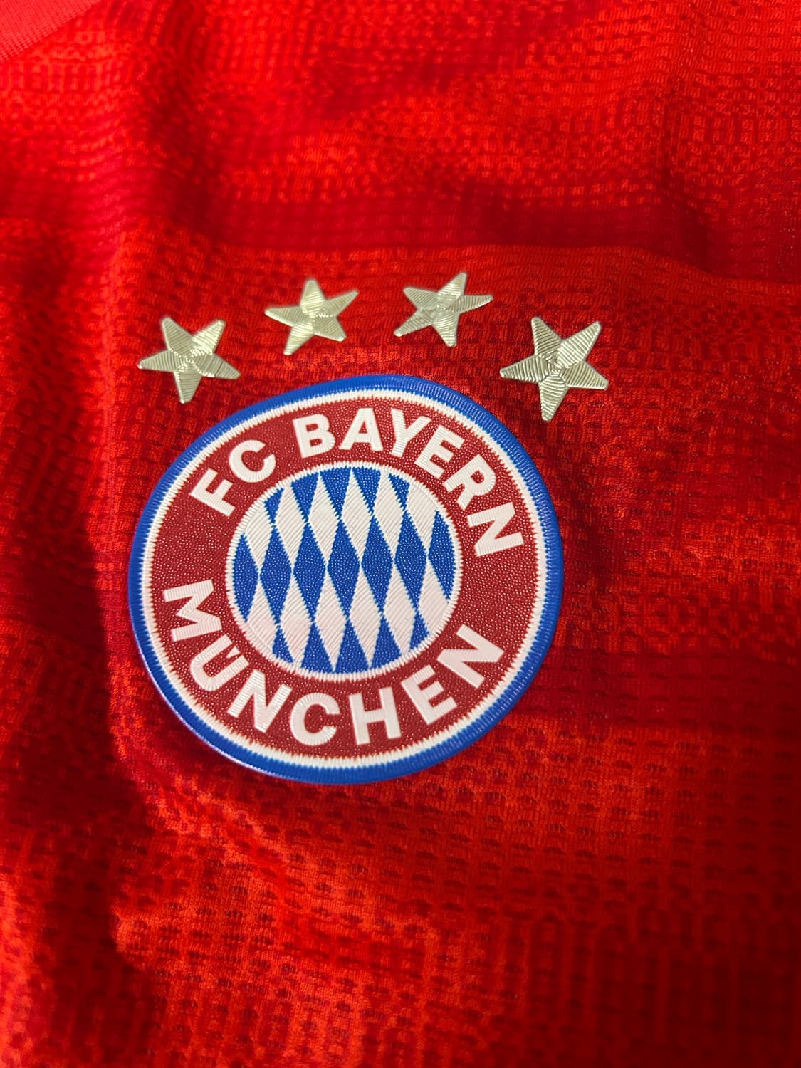 19/20 바이에른 뮌헨 홈 유니폼 상품이미지3