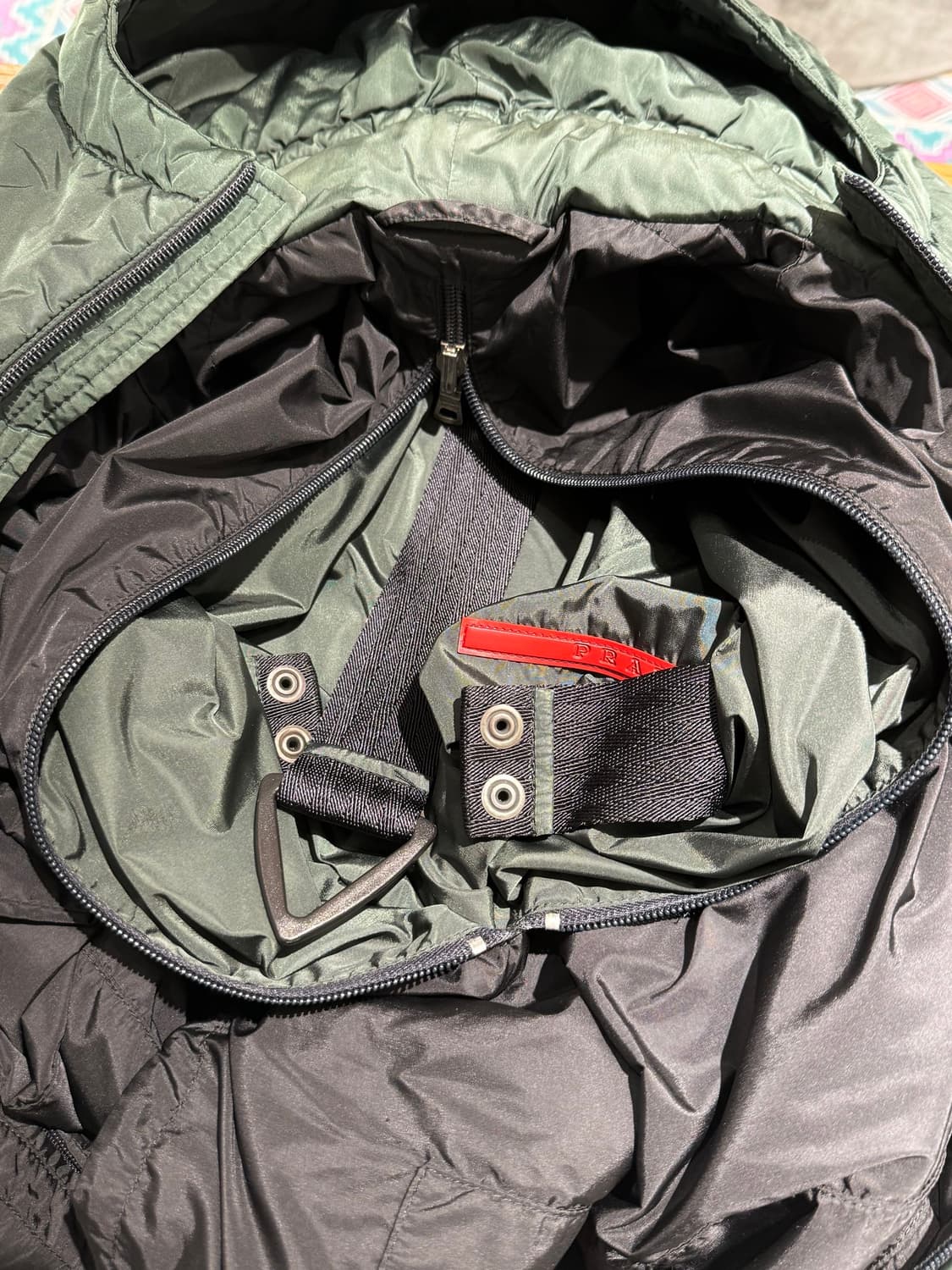 프라다 스포츠 99aw 카키 테크니컬 나일론 패딩 자켓 상품이미지9