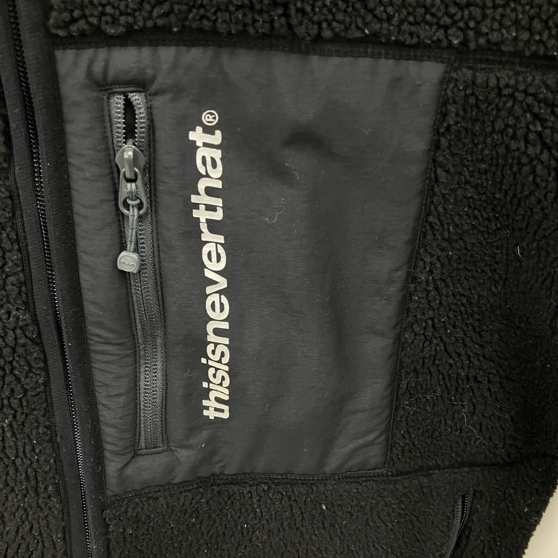 디스이즈네버댓 블랙 플리스 자켓 L 상품이미지5