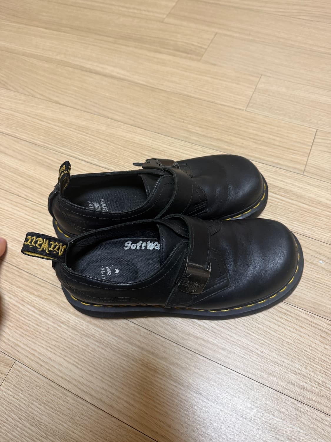 uk4,230) 129,000원 닥터마틴 오클리 블랙 더비 상품이미지2