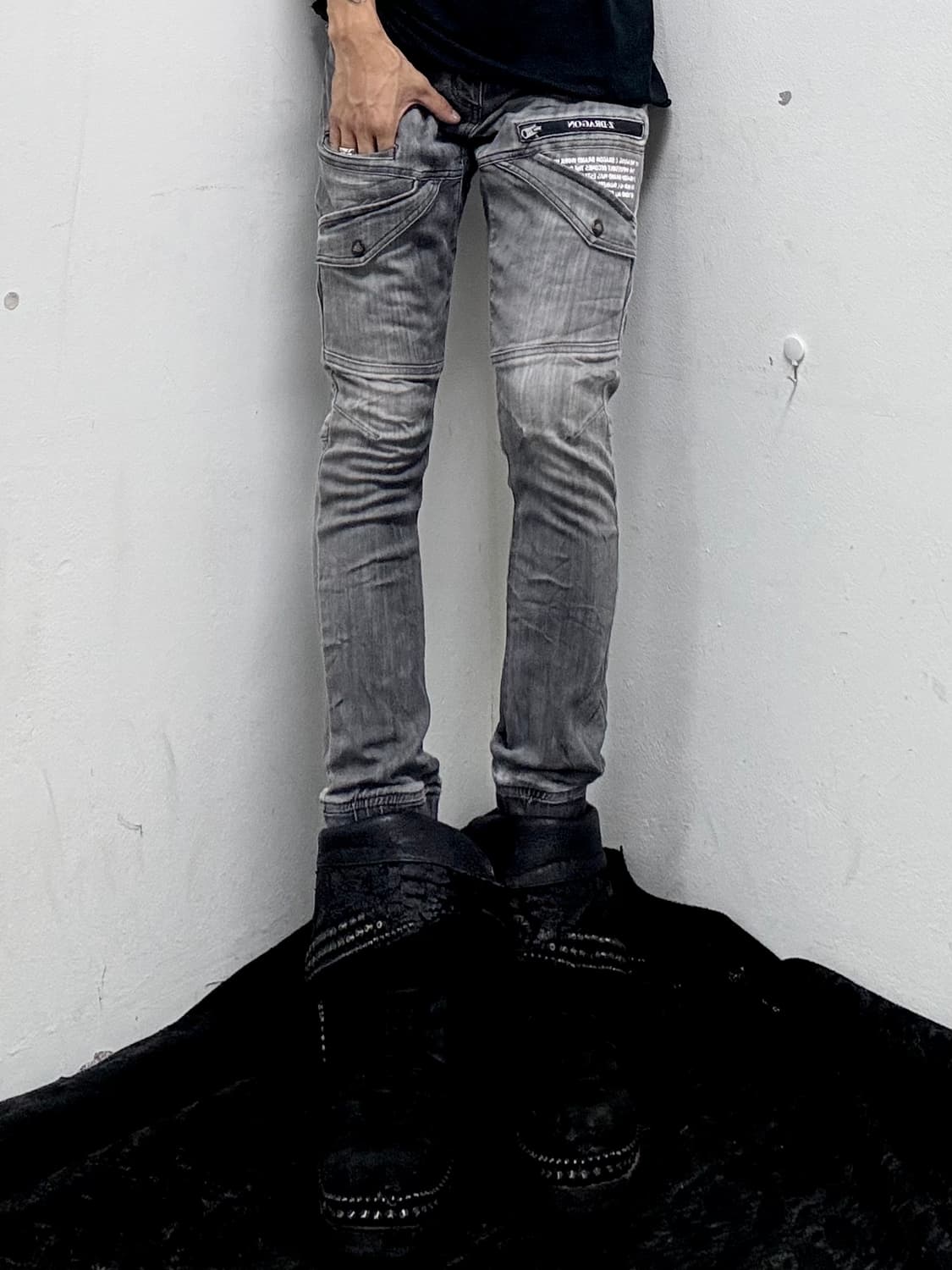 “Vintage” Grey Slim Fit Biker Pants 상품이미지2