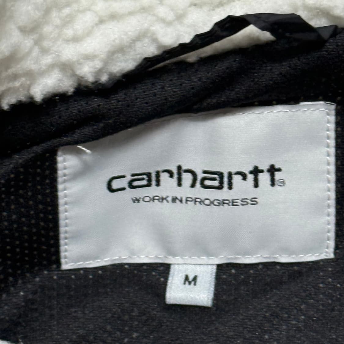 M 칼하트 WIP 화이트 플리스 상품이미지4