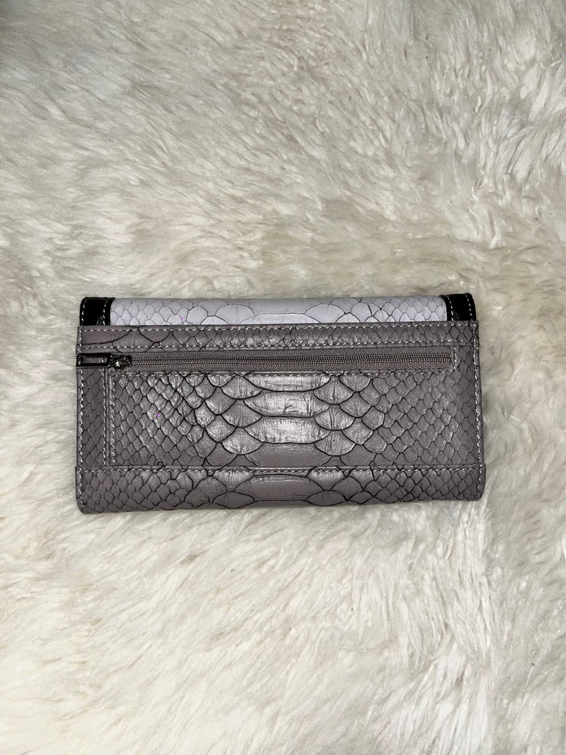 Guess Black Long Wallet 상품이미지3