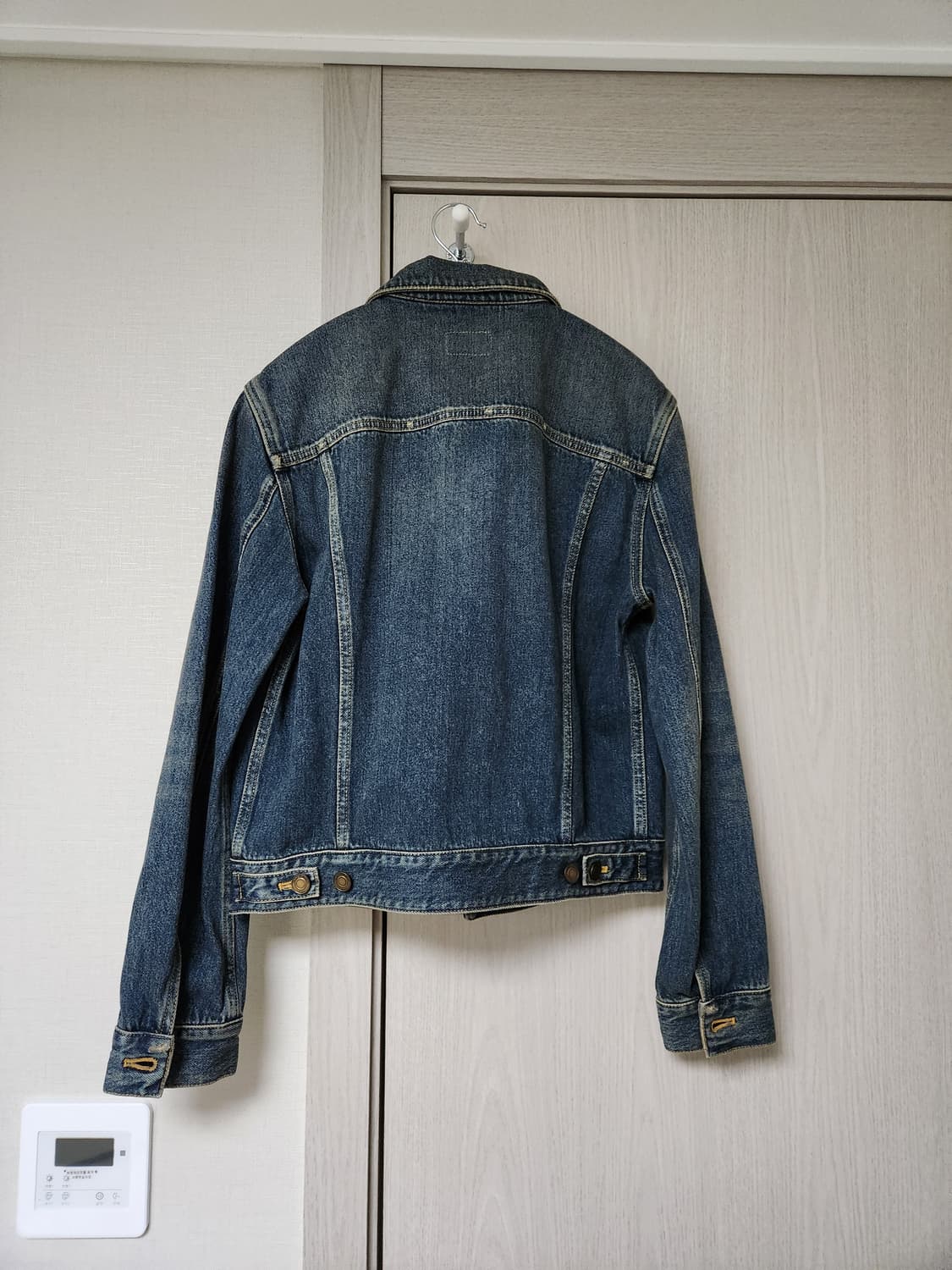 생로랑 퍼머넌트 녹워싱 데님자켓  상품이미지3