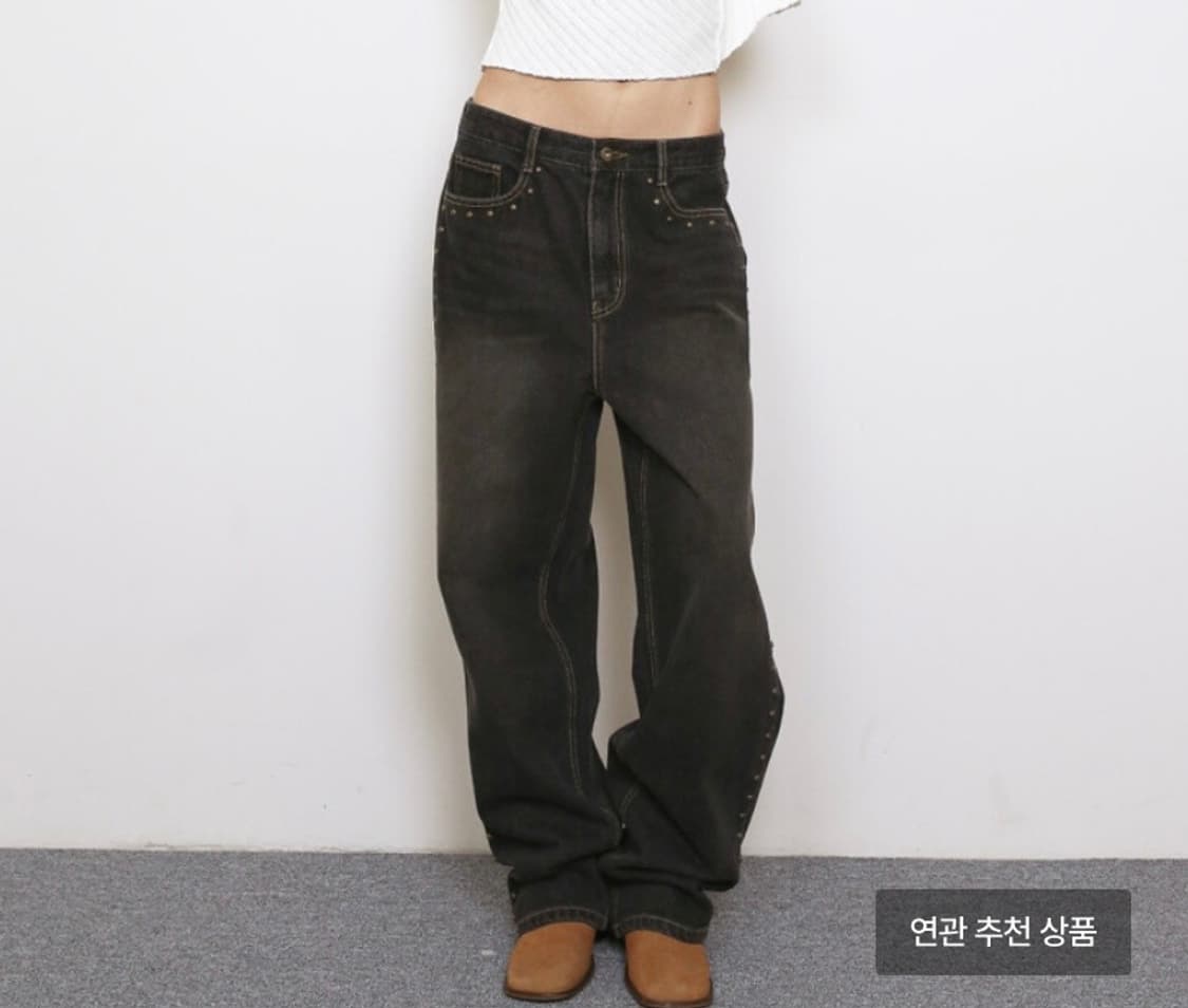 폴리수엠 바지 스터드진 /WARM STUDDED WASHED JEANS 상품이미지2
