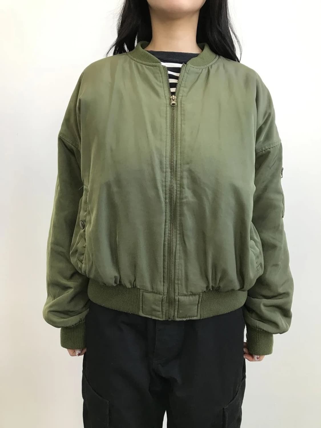 Riche Glamour Olive MA-1 Bomber Jacket 상품이미지1