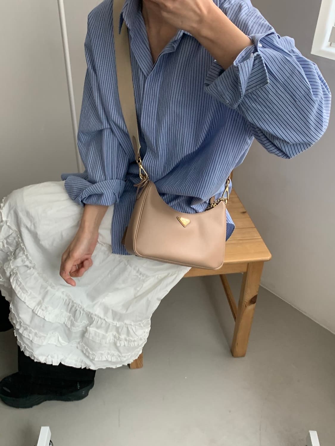 프라다 가죽 숄더백 상품이미지2