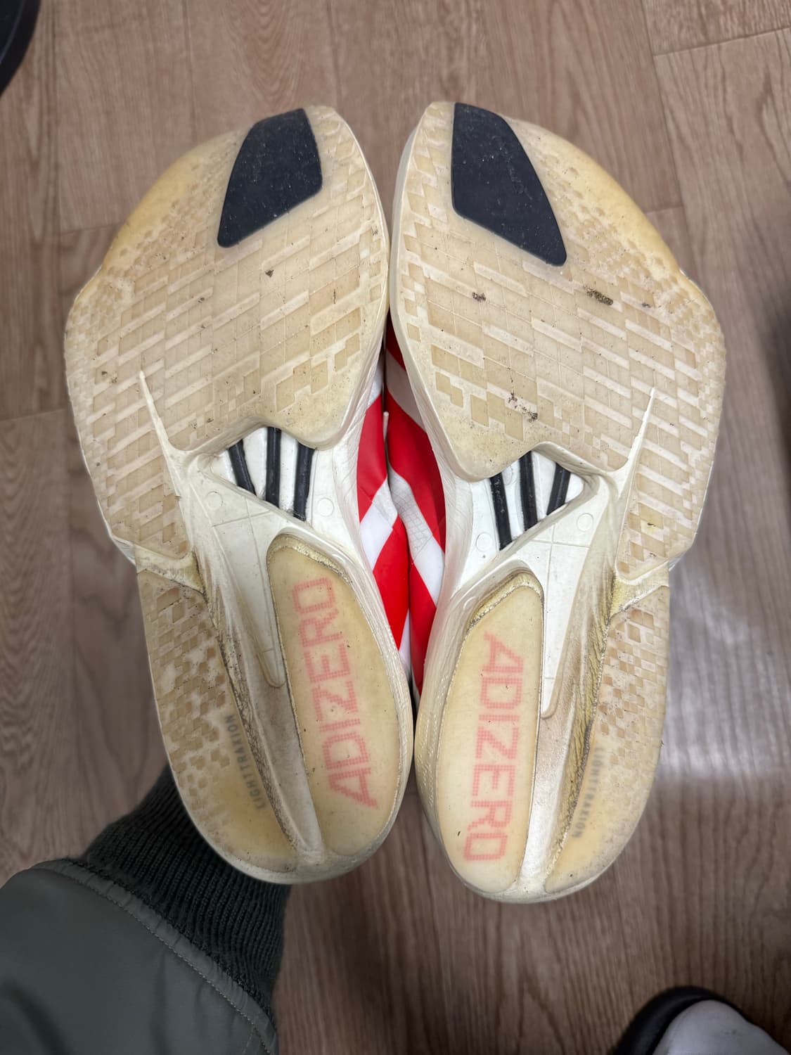 아디다스 아디제로 프로4 270사이즈 판매합니다 상품이미지5