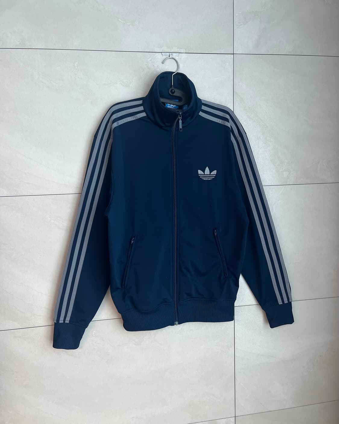 [해외/S] 아디다스 구파이어버드 대장 져지 네이비 그레이라인 상품이미지2