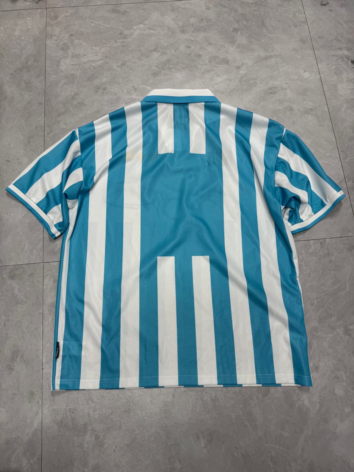 아조바이아조 상품이미지2