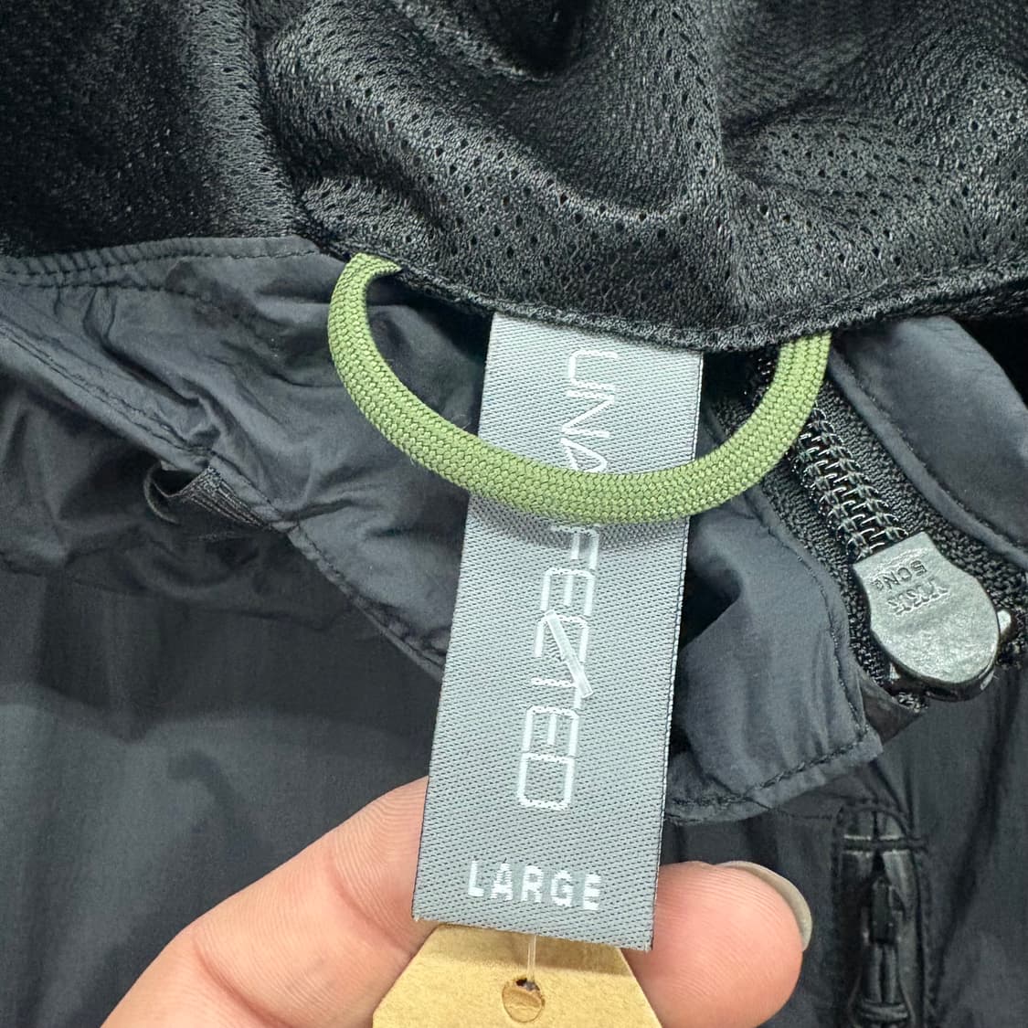 (100)언어펙티드경량바람막이 상품이미지5