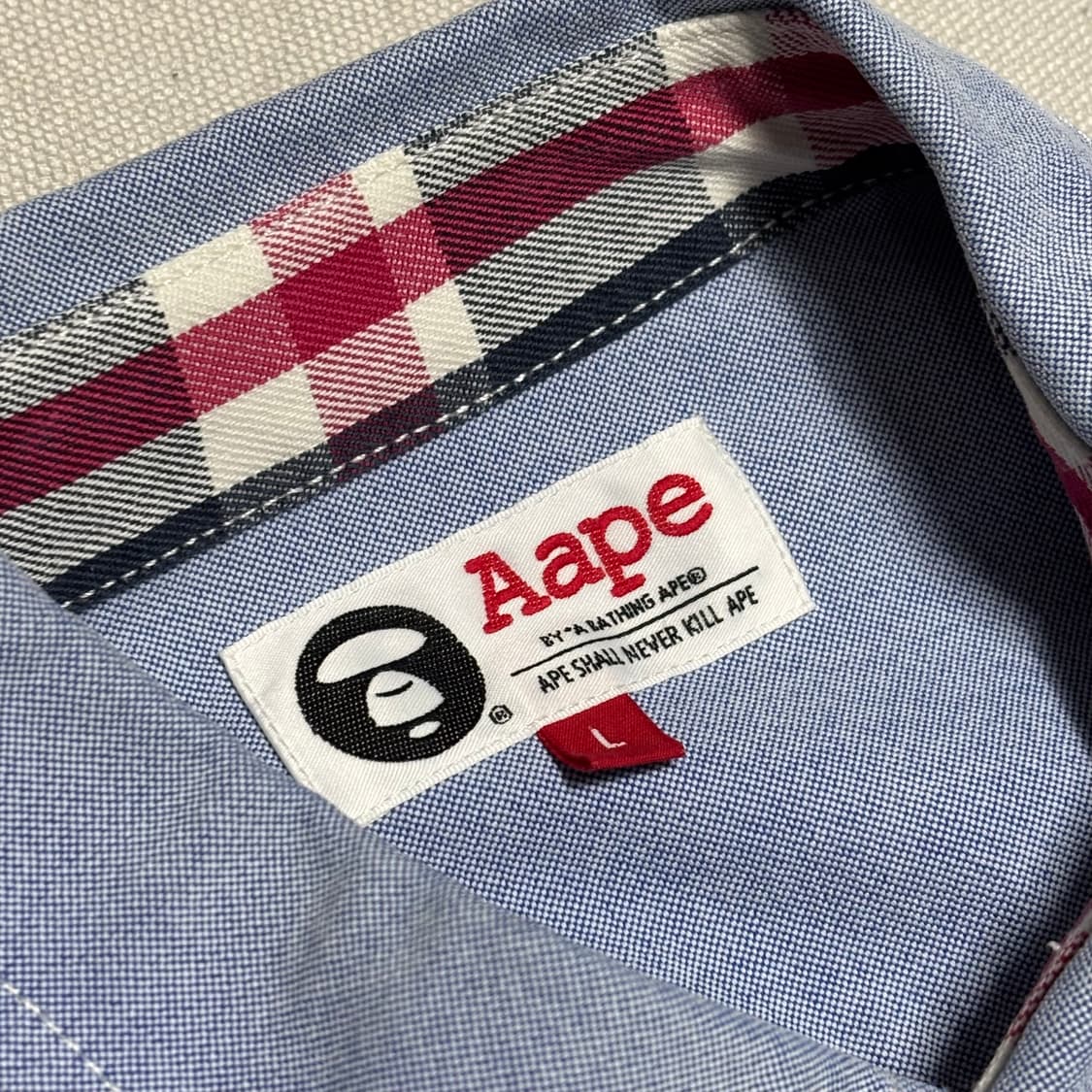 🫶🏻 에이프 체크패치 스카이블루 코튼 셔츠🫶🏻 상품이미지4