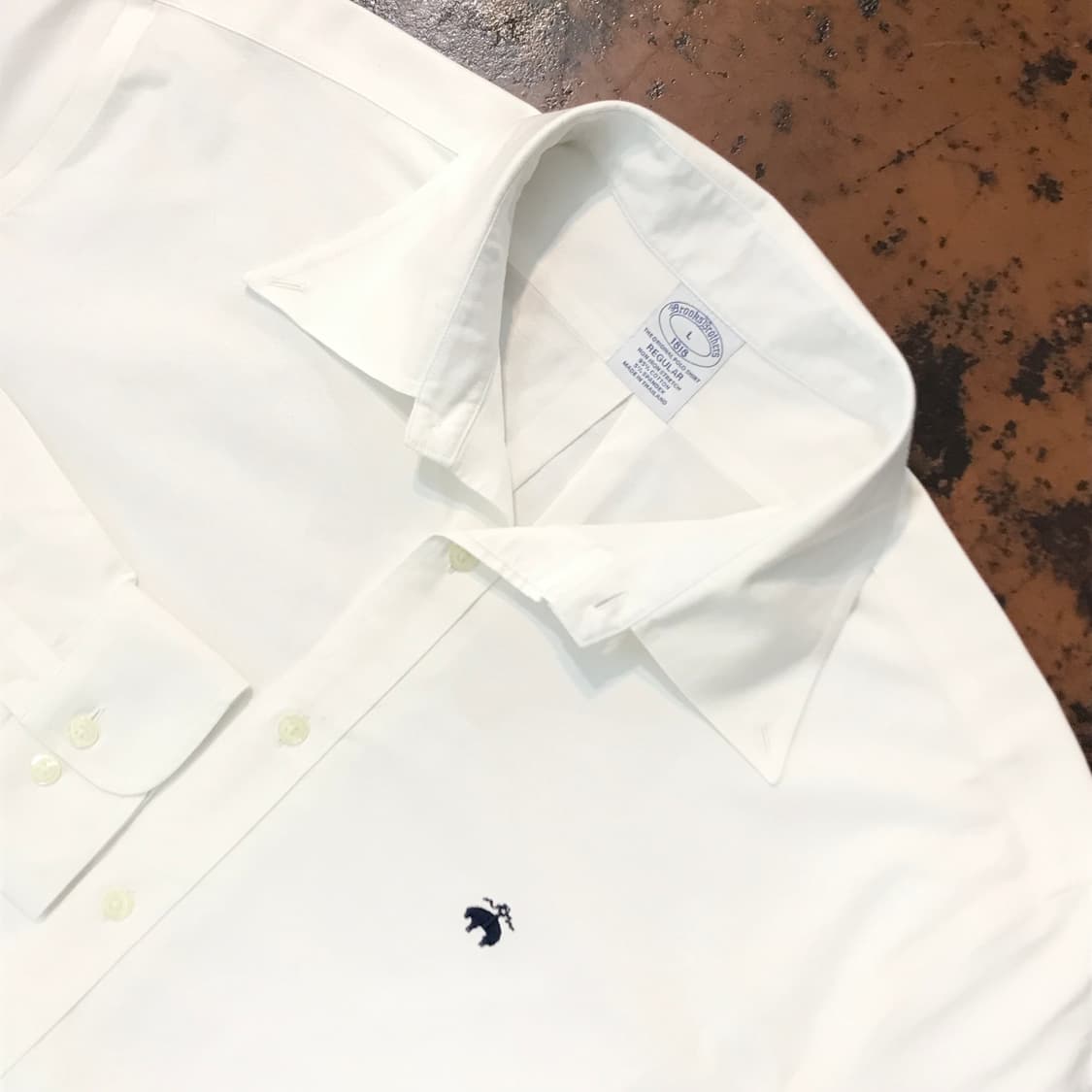 브룩스브라더스 화이트 옥스포드 셔츠 남성 110 사이드 상품이미지3