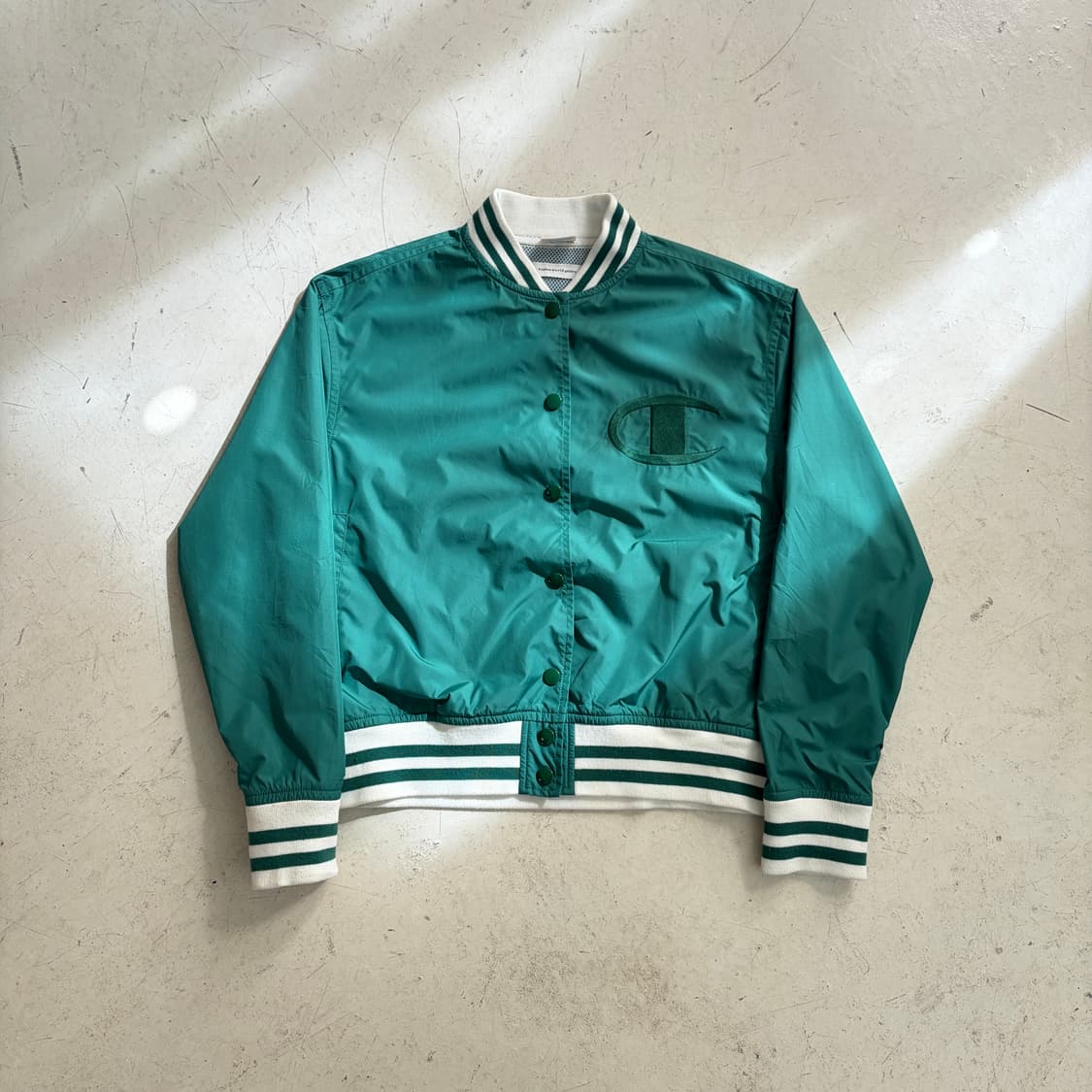 챔피온x이 하이픈 월드 갤러리 빈티지 바시티 자켓 S 상품이미지1