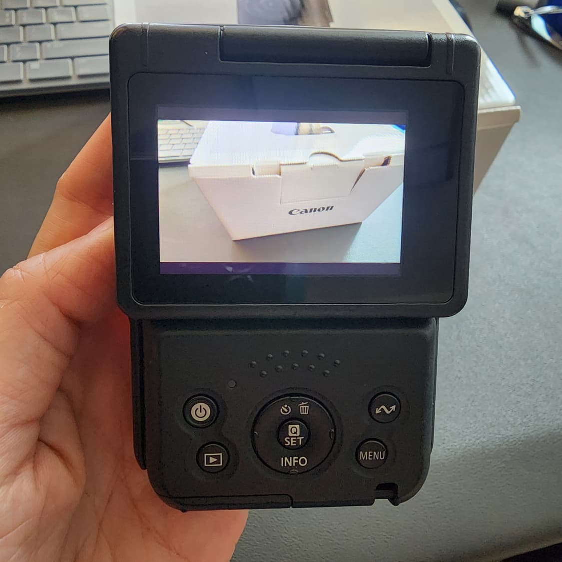 캐논 파워샷 PowerShot V10 블랙 카메라 상품이미지4