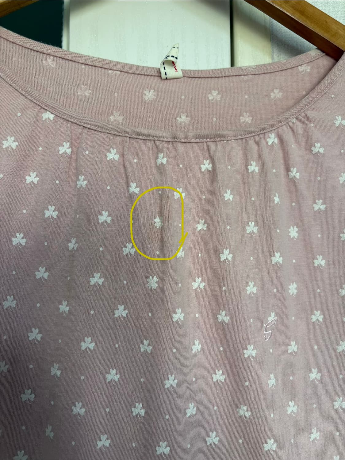 핑크 클로버 티셔츠 상품이미지3