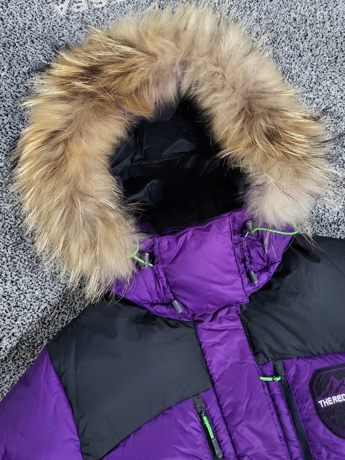 레드페이스 덕다운 재킷 (후드 라쿤 퍼 )  상품이미지4