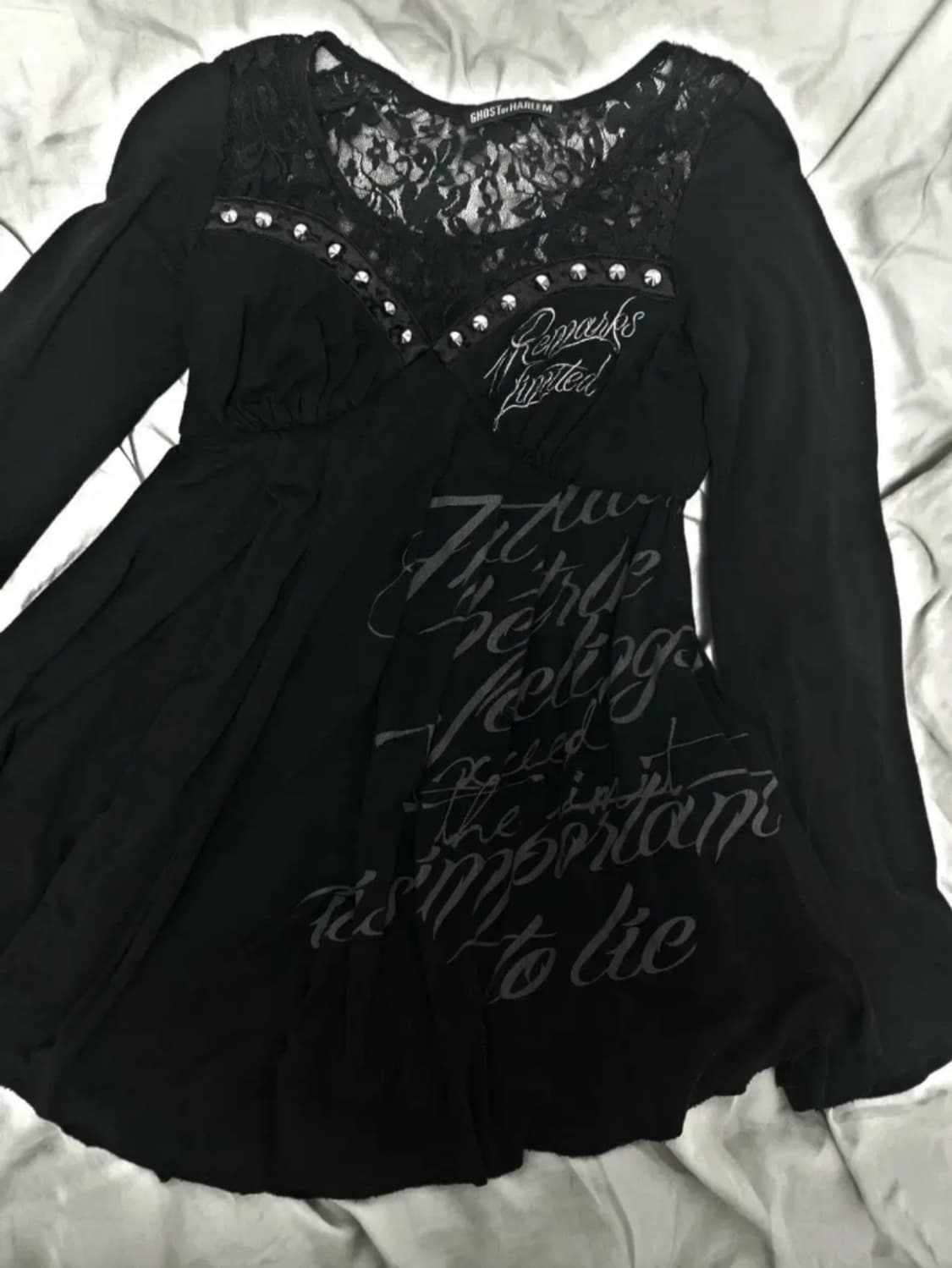 고스트 오브 할렘 블라우스 상품이미지1